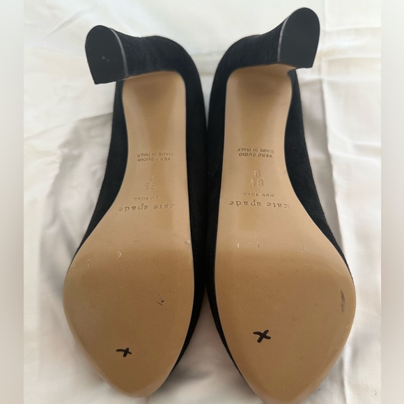 Kate Spade Suede Black Pumps size 8.5 - Picture 3 of 6